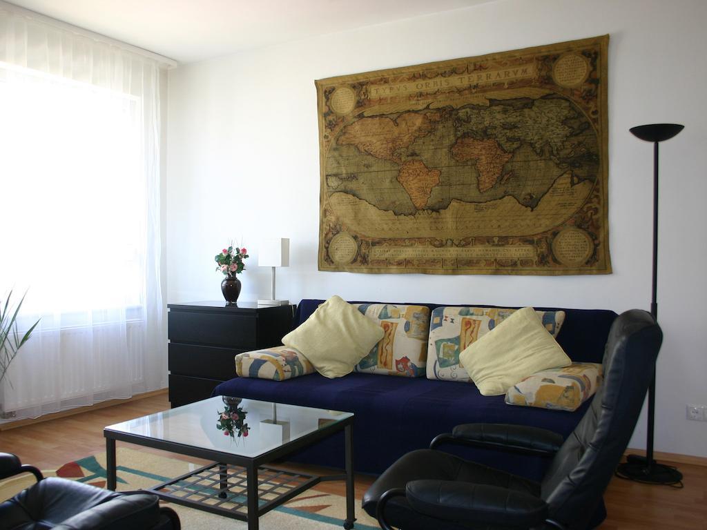 Arriva Apartment, Optional Indoor Parking بودابست الغرفة الصورة